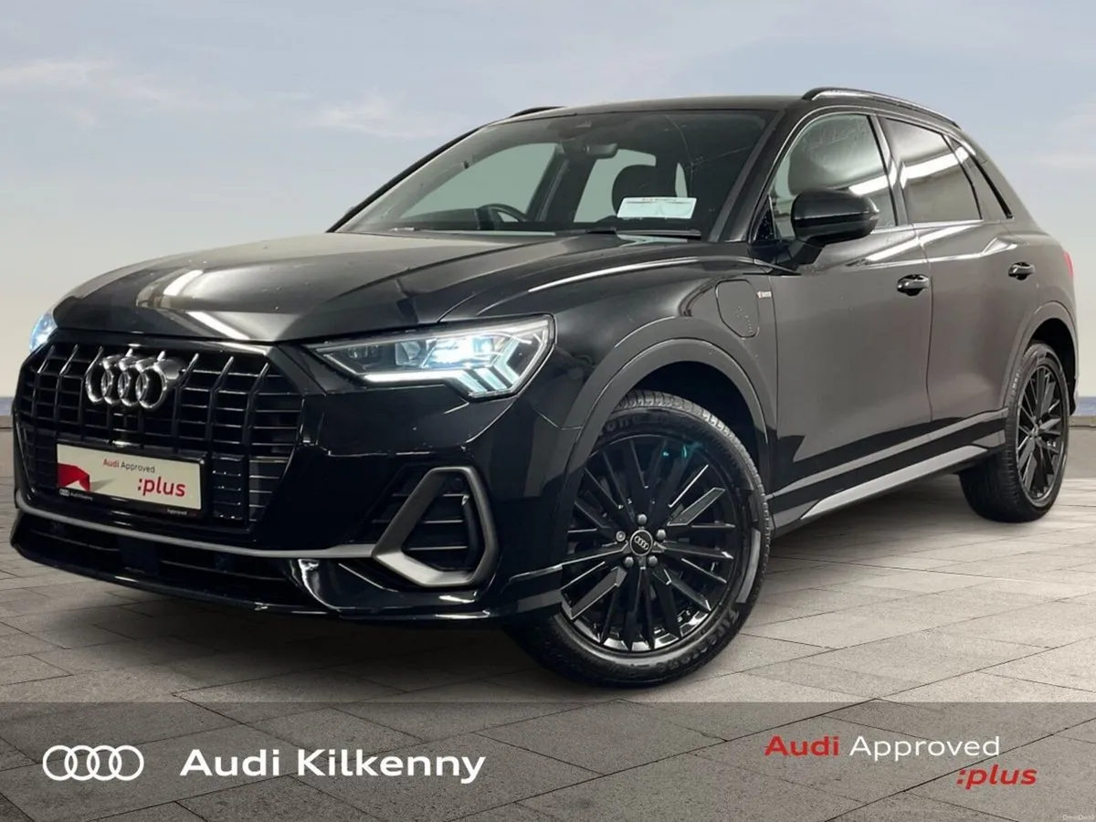 Audi Q3 45 TFSI E S Tronic S line with Surround Vi - Image 3