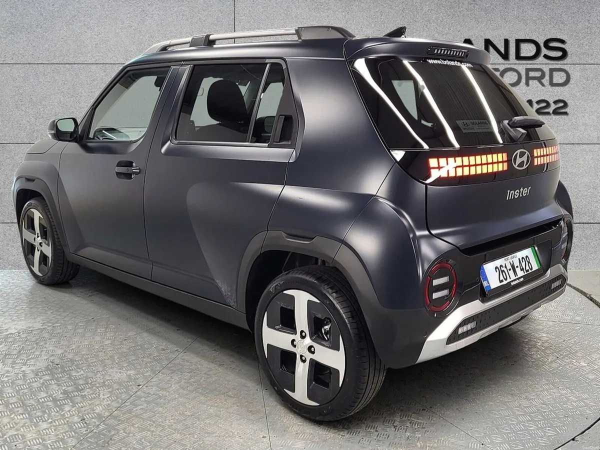 Hyundai INSTER Inster Elegance 49 kW Finance from - Image 3