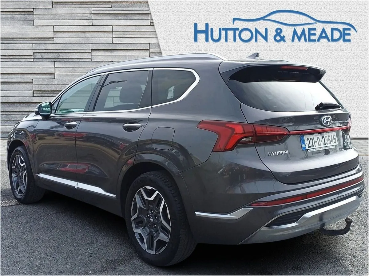 Hyundai Santa Fe Premium PHEV 1.6 Petrol 5dr - Image 3