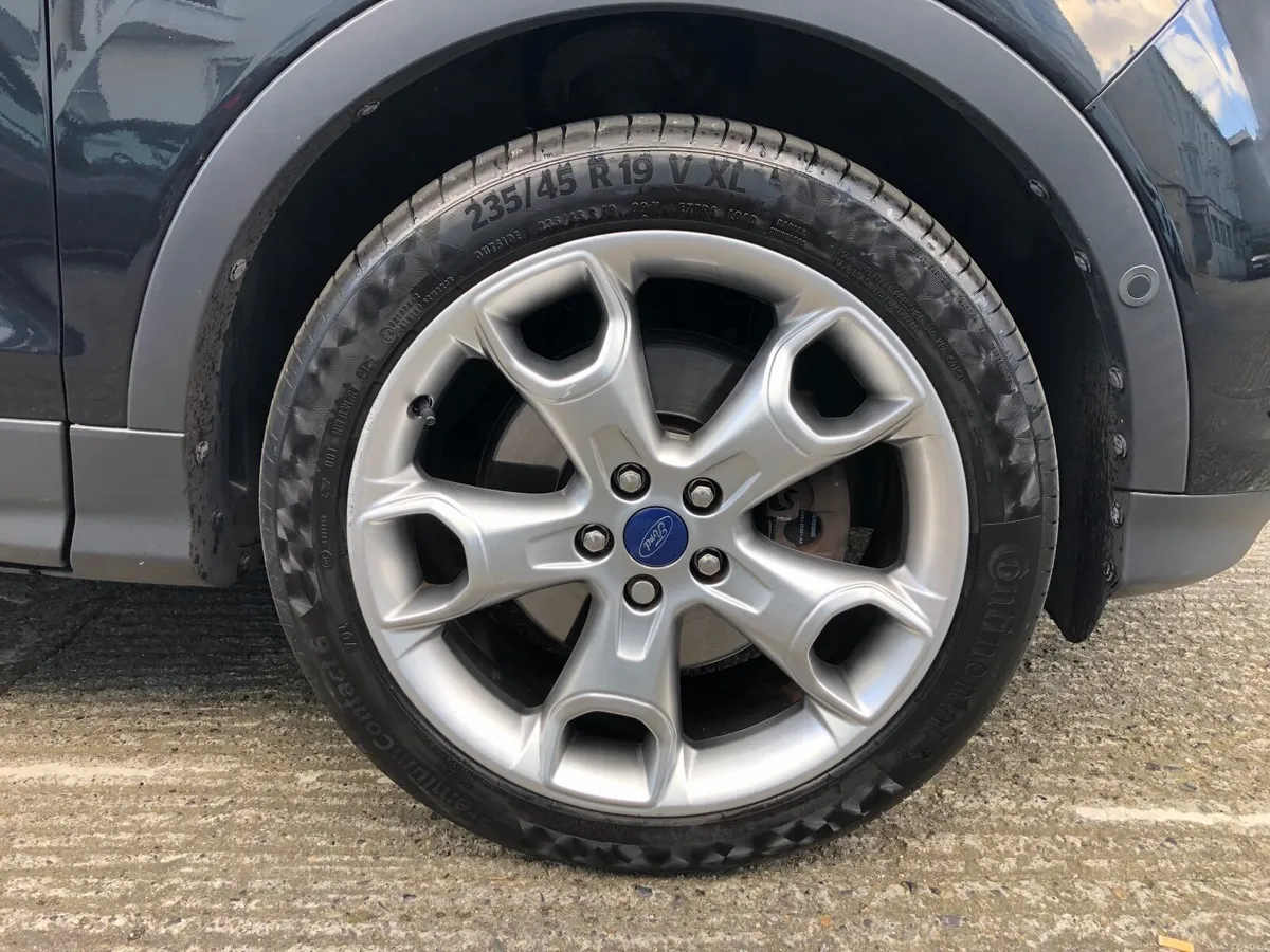 Ford kuga 2.0 TDCI TITANIUM - Image 4