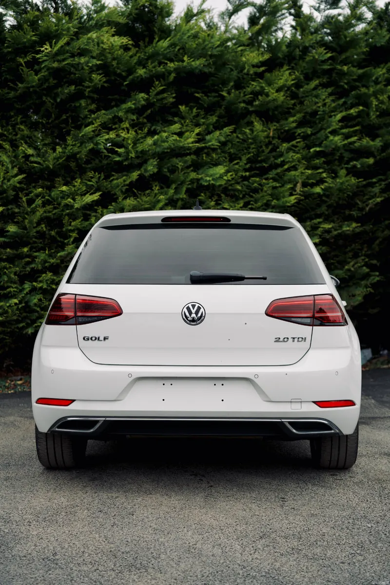 🌟Volkswagen Golf 1.5 Highline 2020🌟 - Image 3