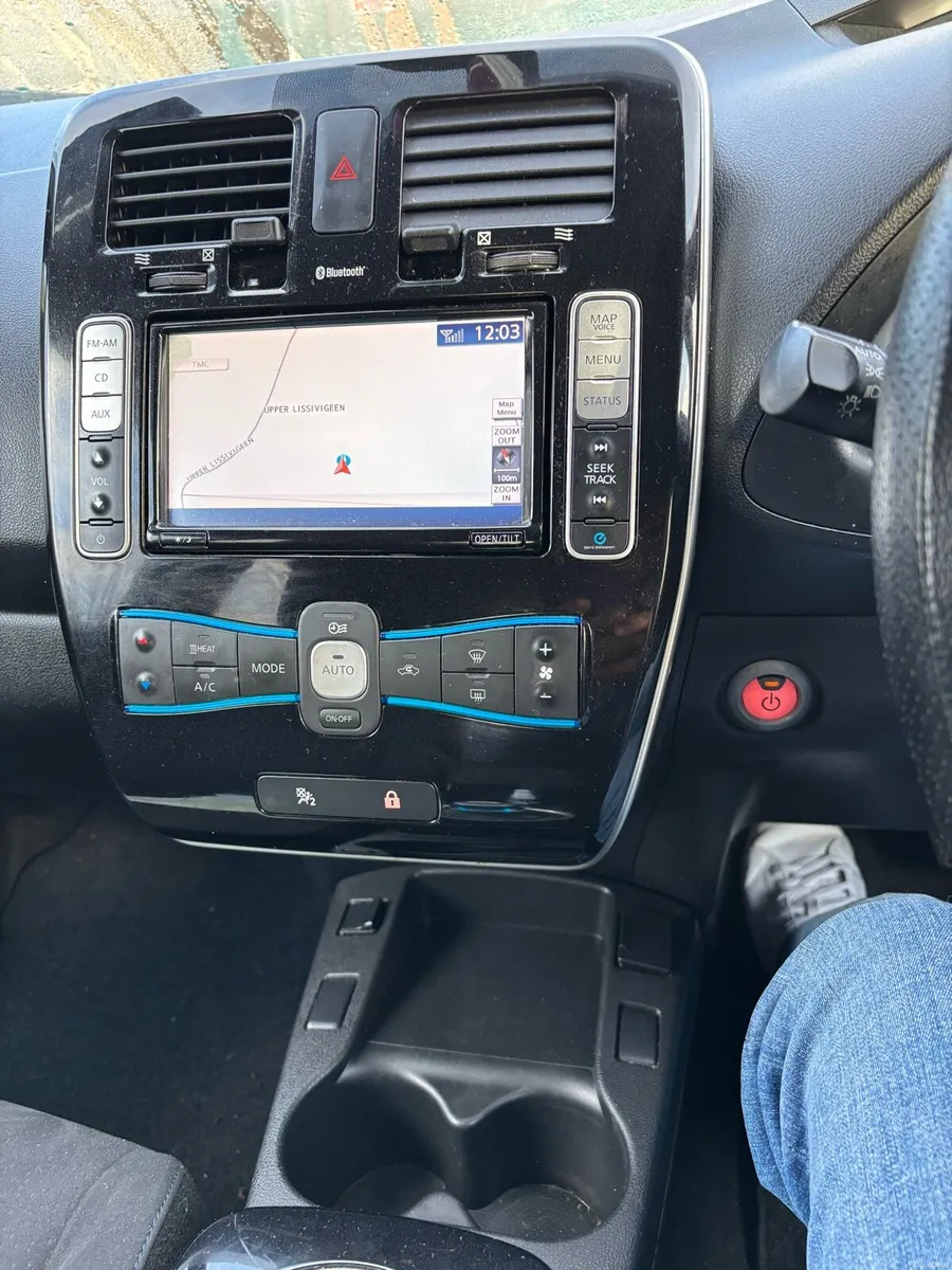 Nissan leaf 2015 - Image 2