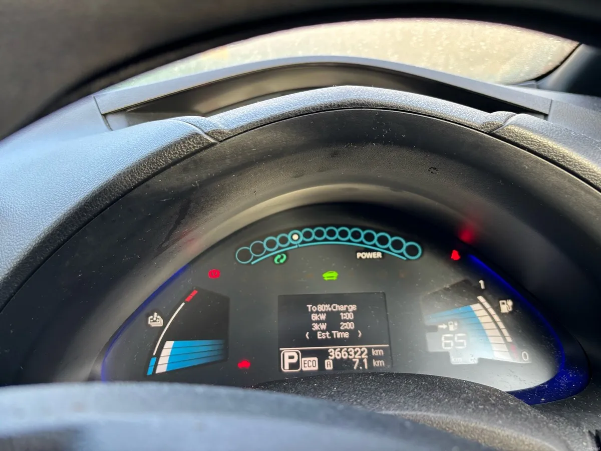 Nissan leaf 2015 - Image 3