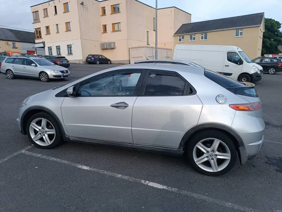 Honda Civic Hatchback 1.3L - NCT  March 2027 - Image 2