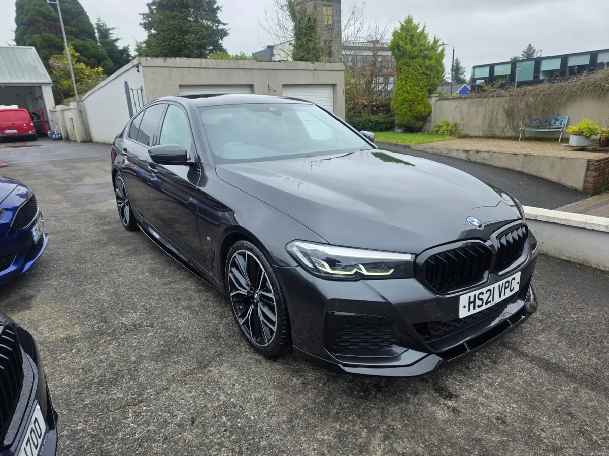 BMW 520D M SPORT MHV PRO - Image 1