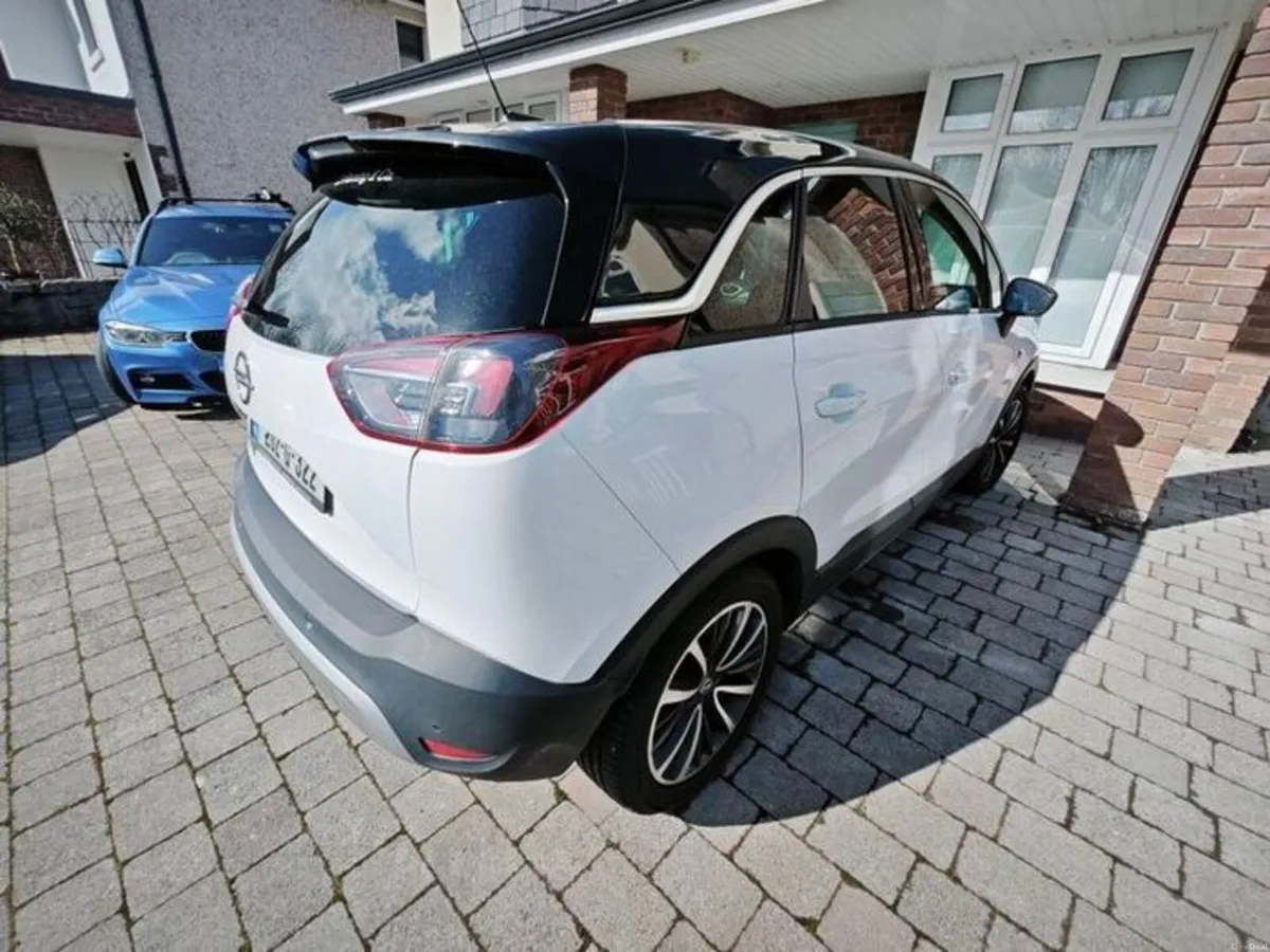 Opel Crossland X 2020 - LOW KMS - Image 2