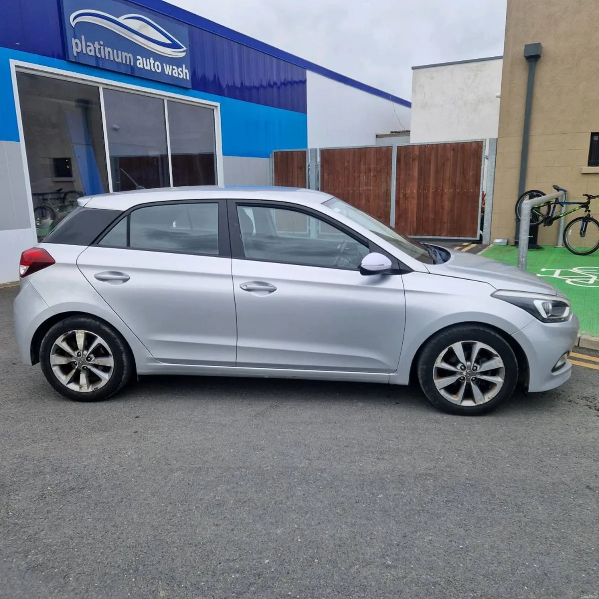 16 Hyundai i20 new nct 72km - Image 3