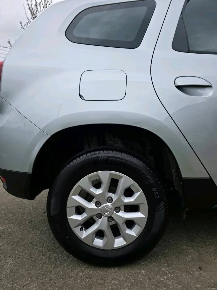 2022 Dacia Duster Comfort LPG 1.0 - Image 4
