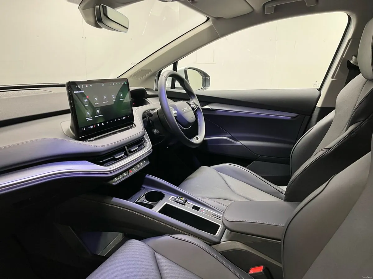 Skoda Enyaq IV 85 - Reversing Camera - Ambient Lig - Image 4