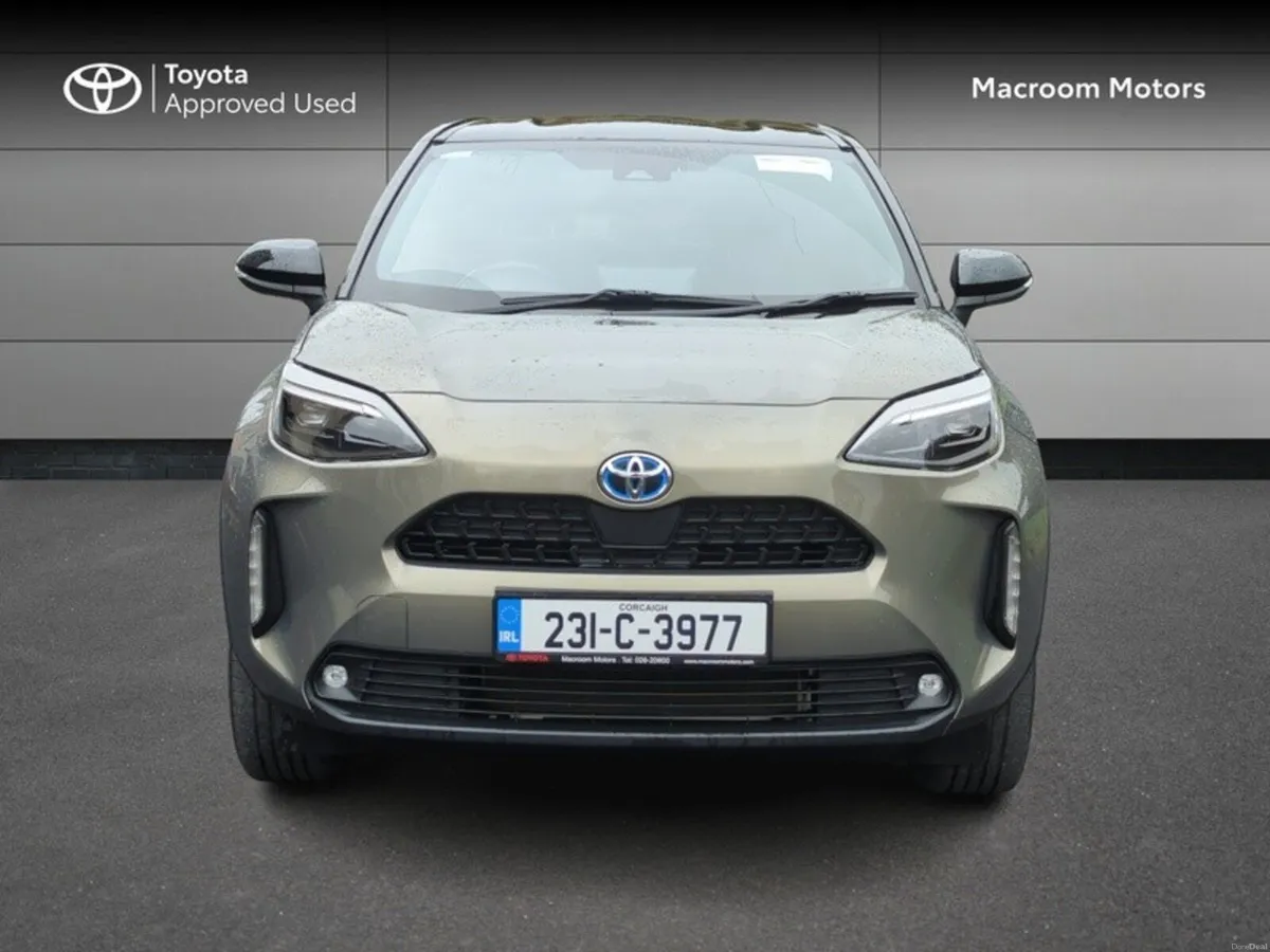 Toyota Yaris Cross USED CAR SALE!! YARIS CROSS LUN - Image 5