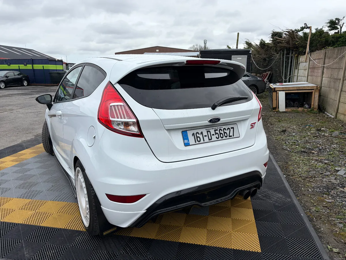 Ford Fiesta ST2 - Image 3