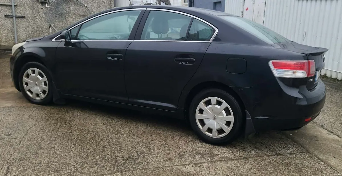 2011 Toyota Avensis D4D - Image 4