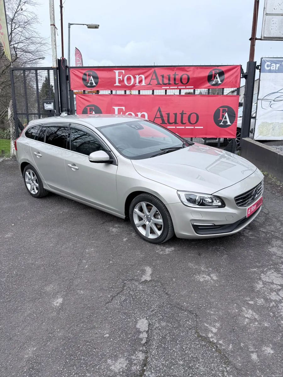 Volvo V60 2.0D SE LUX AUTO Low KMs - Image 1