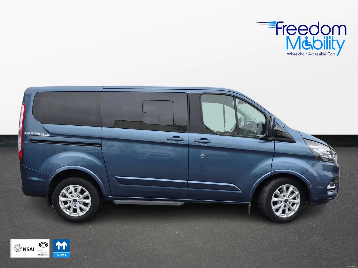Ford Tourneo Custom Wheelchair Access - Image 4