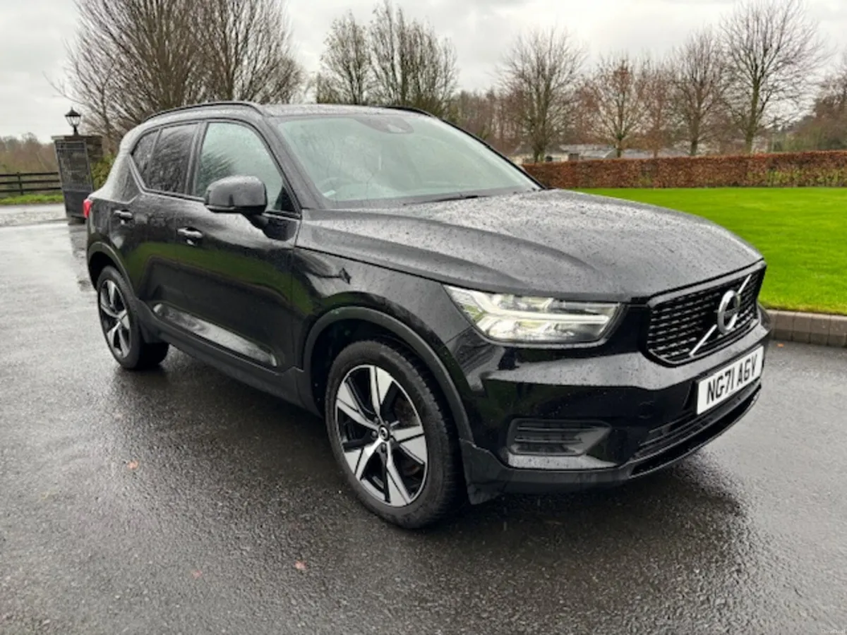 Volvo XC40 2021 - Image 1