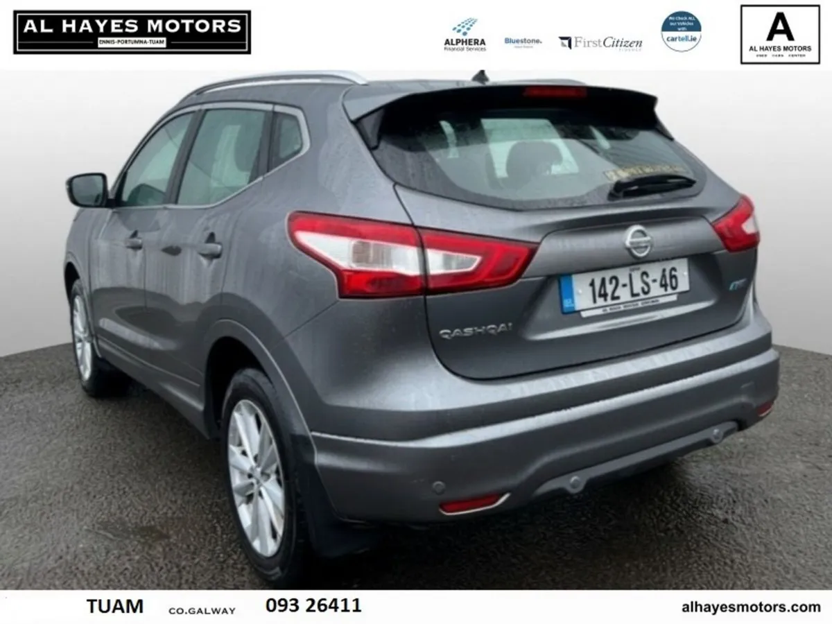 Nissan Qashqai 1.5 DSL SV *NCT 11/26* *SALE NOW ON - Image 3