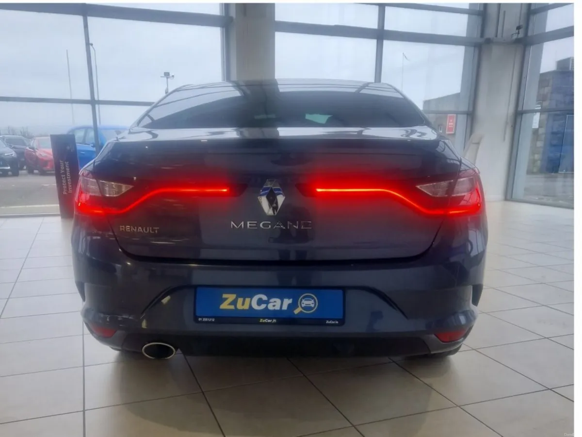 Renault Megane 1.5 Blue dCi 115 Signature - Image 4