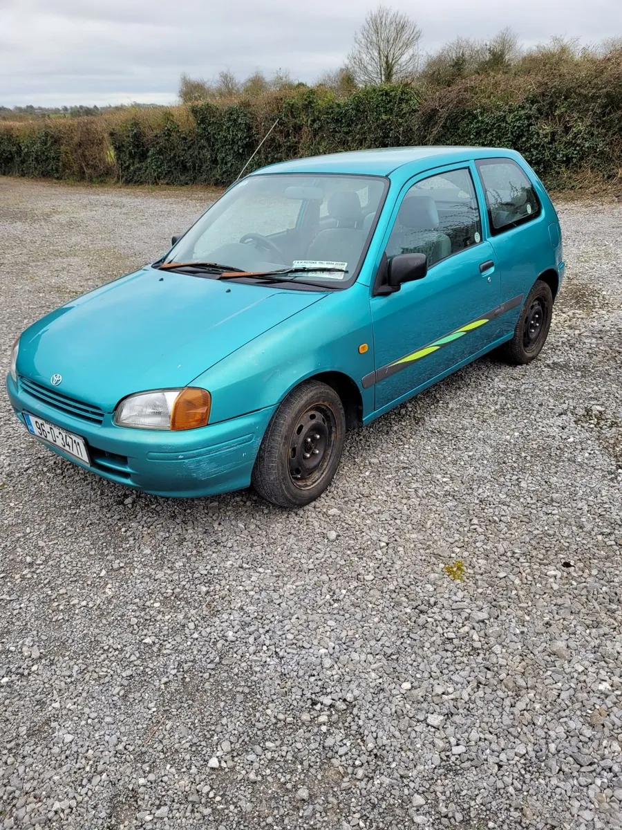 Toyota Starlet 1996 - Image 2