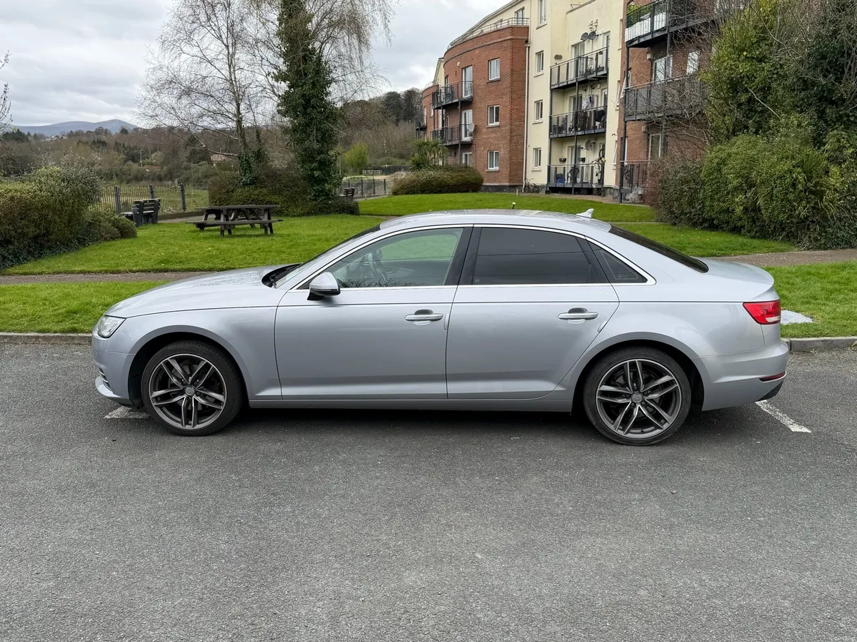 Audi A4 2017 - Image 4