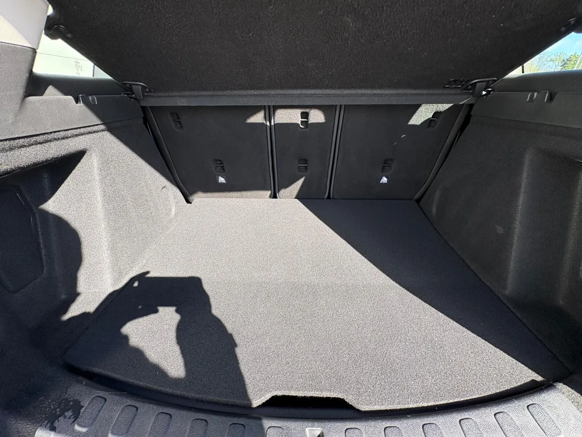 Mini Cooper 2019 - Image 4