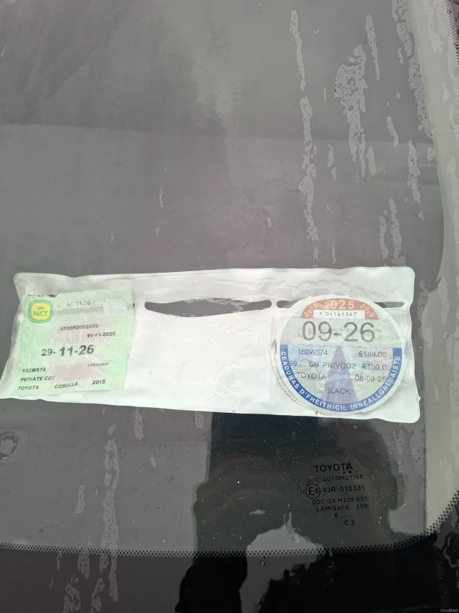 Toyota Corolla 2015 - Image 2