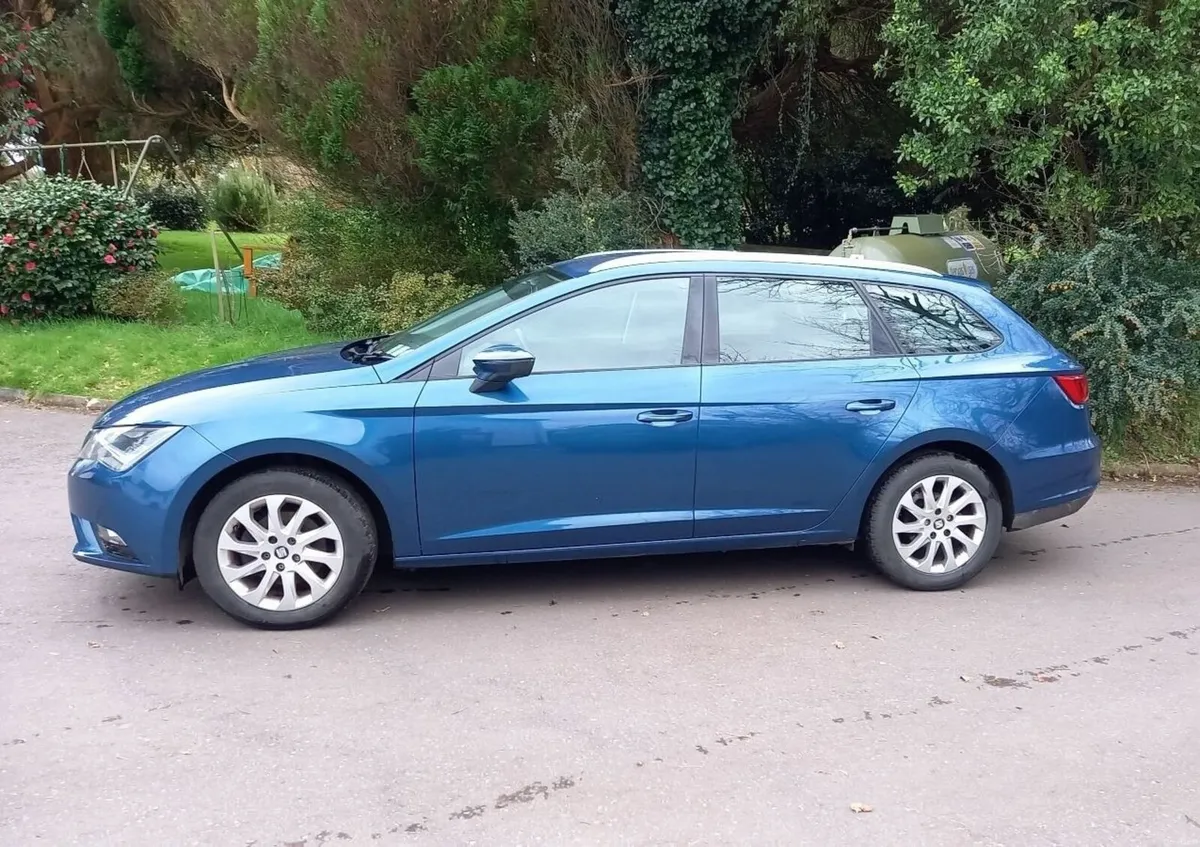 SEAT Leon 2015.TDI. Auto. Estate. Low mileage. - Image 1