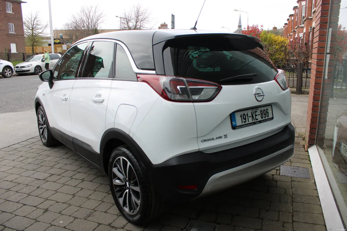 Opel Crossland X SE **LOW KMS IRISH NEW** - Image 4