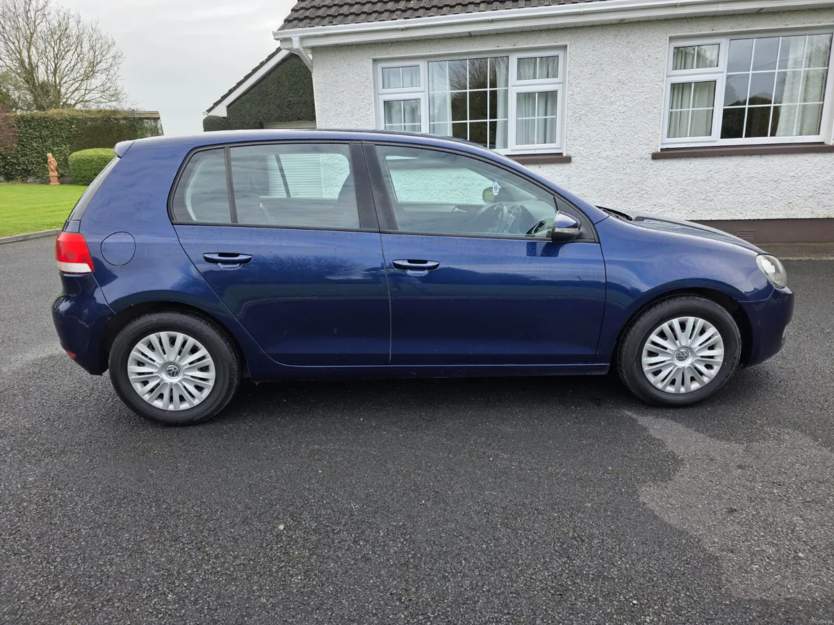 VOLKSWAGON GOLF 1.4 PETROL..TRENDLINE..NEW NCT - Image 2