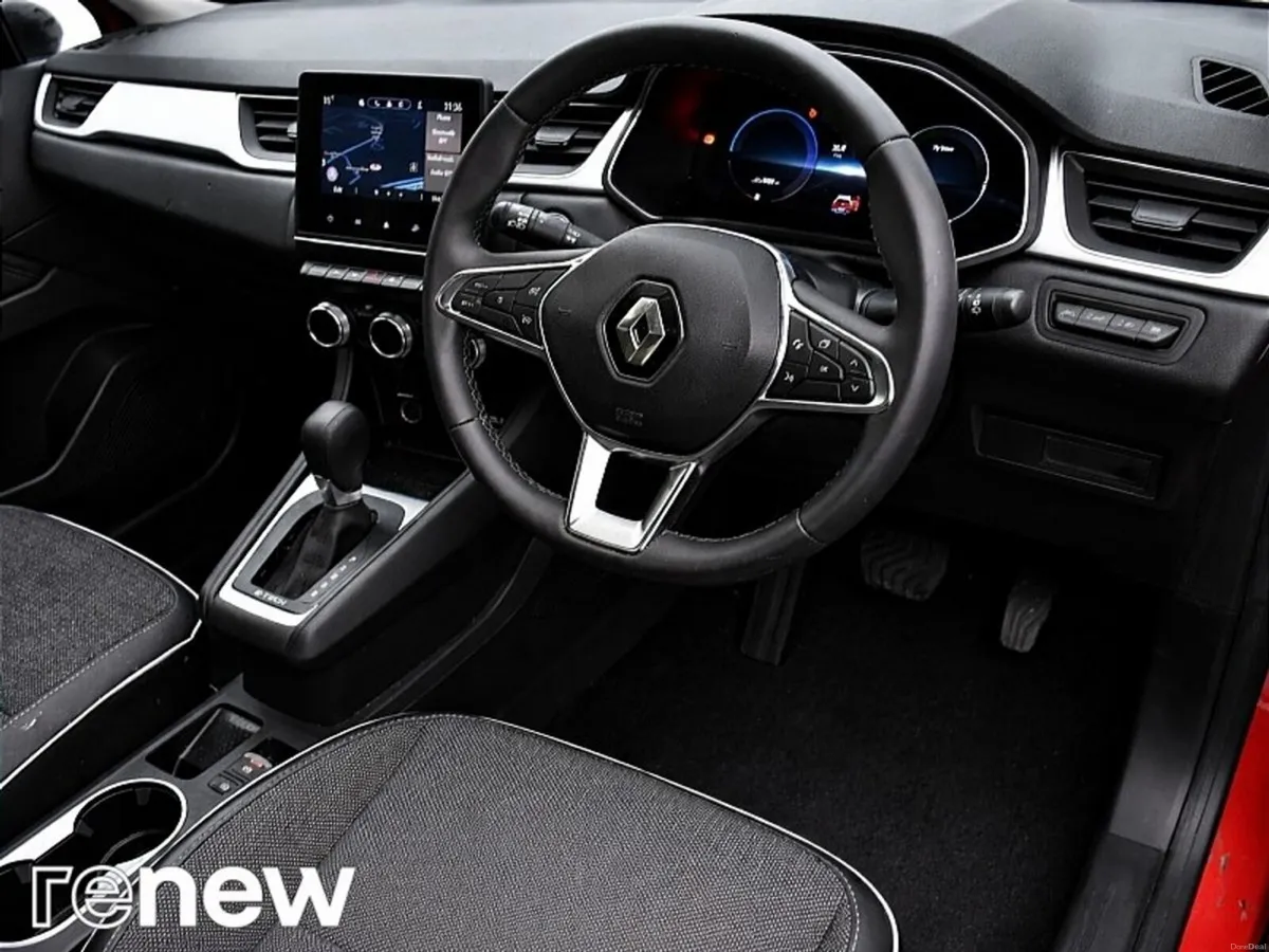 Renault Captur Techno E-Tech PHEV Auto160 - Image 6