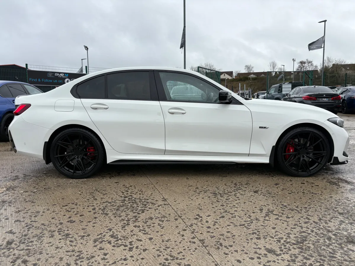 2022 BMW 330 HYBRID M SPORT LCI - Image 4