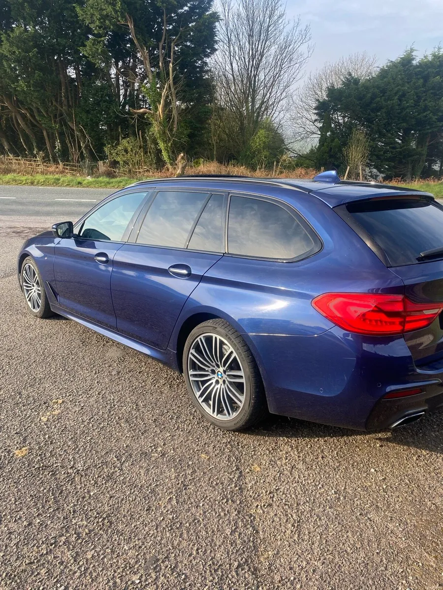 BMW 520 G31 Touring - Image 6