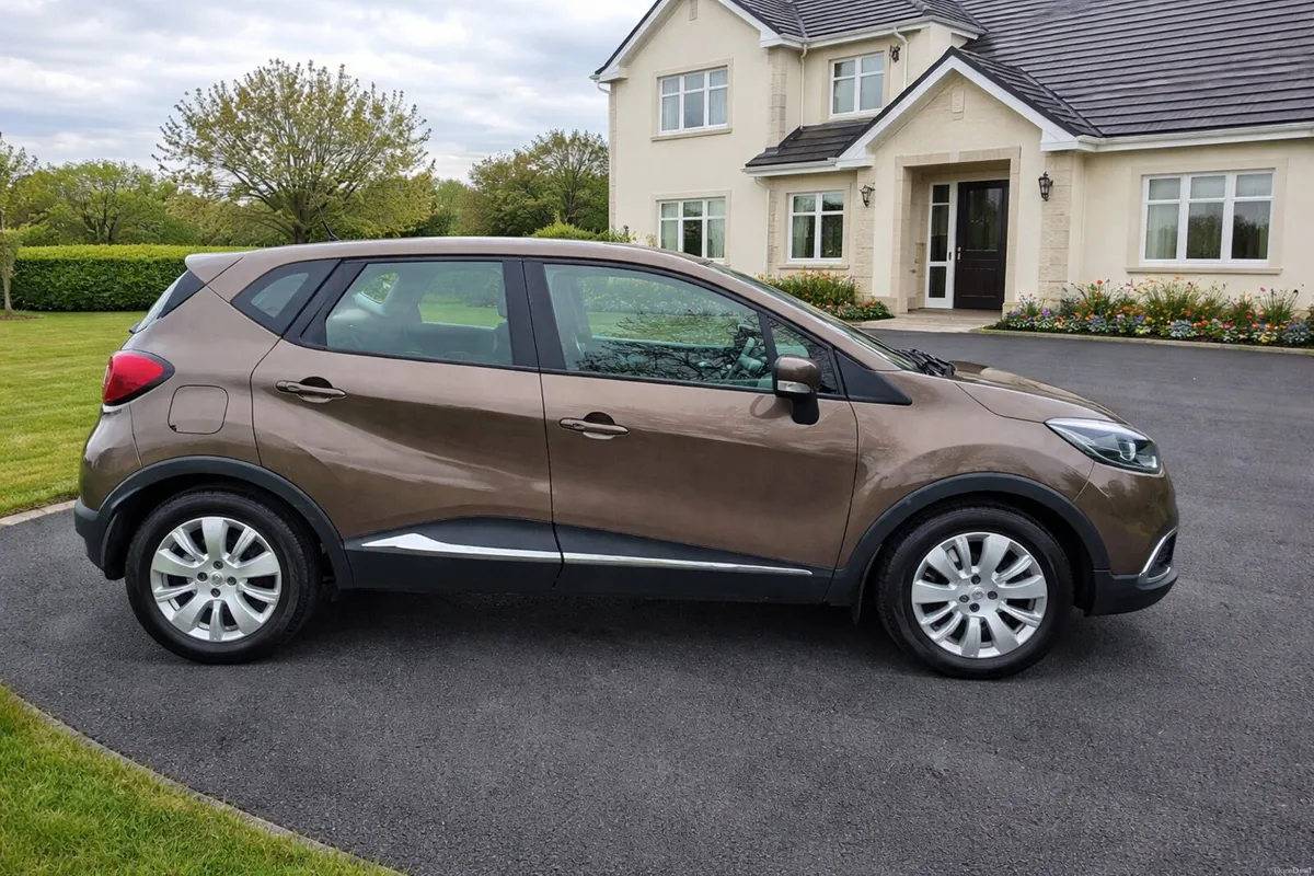 2015 Renault Captur 1.5 Diesel NCT and TAX - Image 2