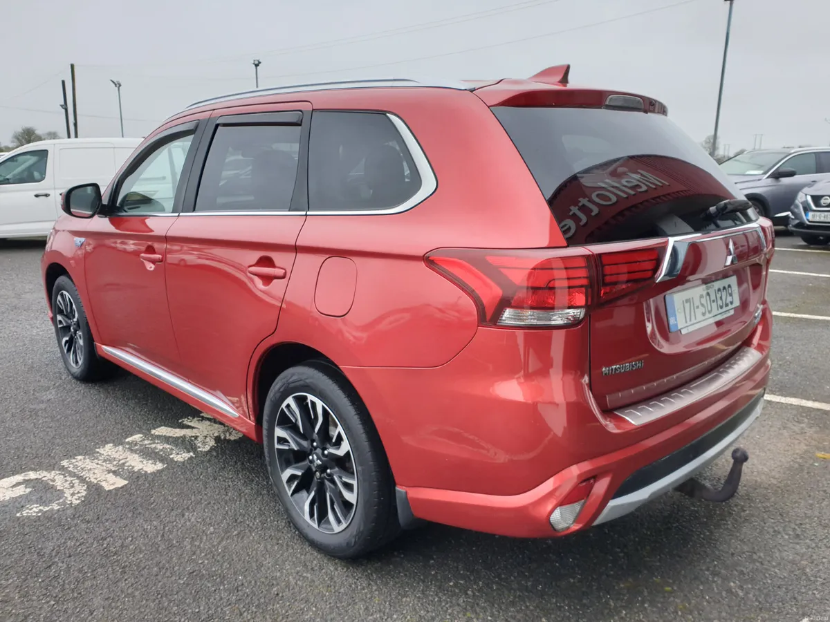 Mitsubishi Outlander 2.0 PHEV - Image 4