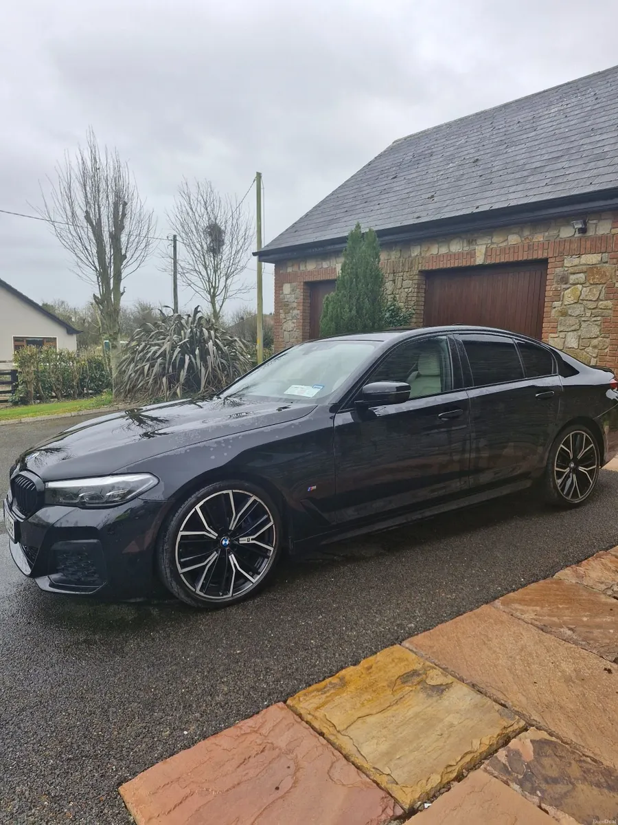 BMW 5-Series 2021 - Image 1