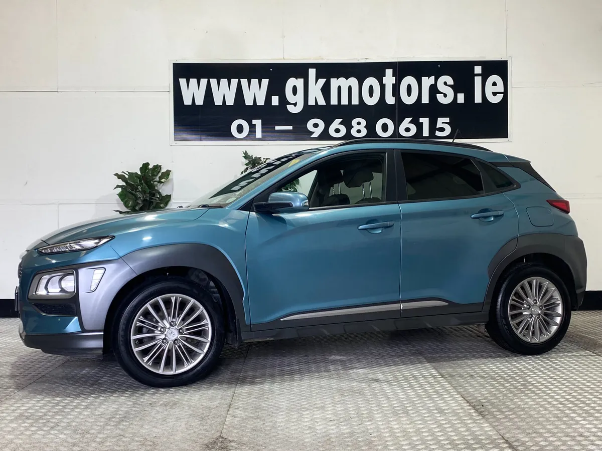 Hyundai KONA 2019//EXECUTIVE DIESEL//FINANCE - Image 3