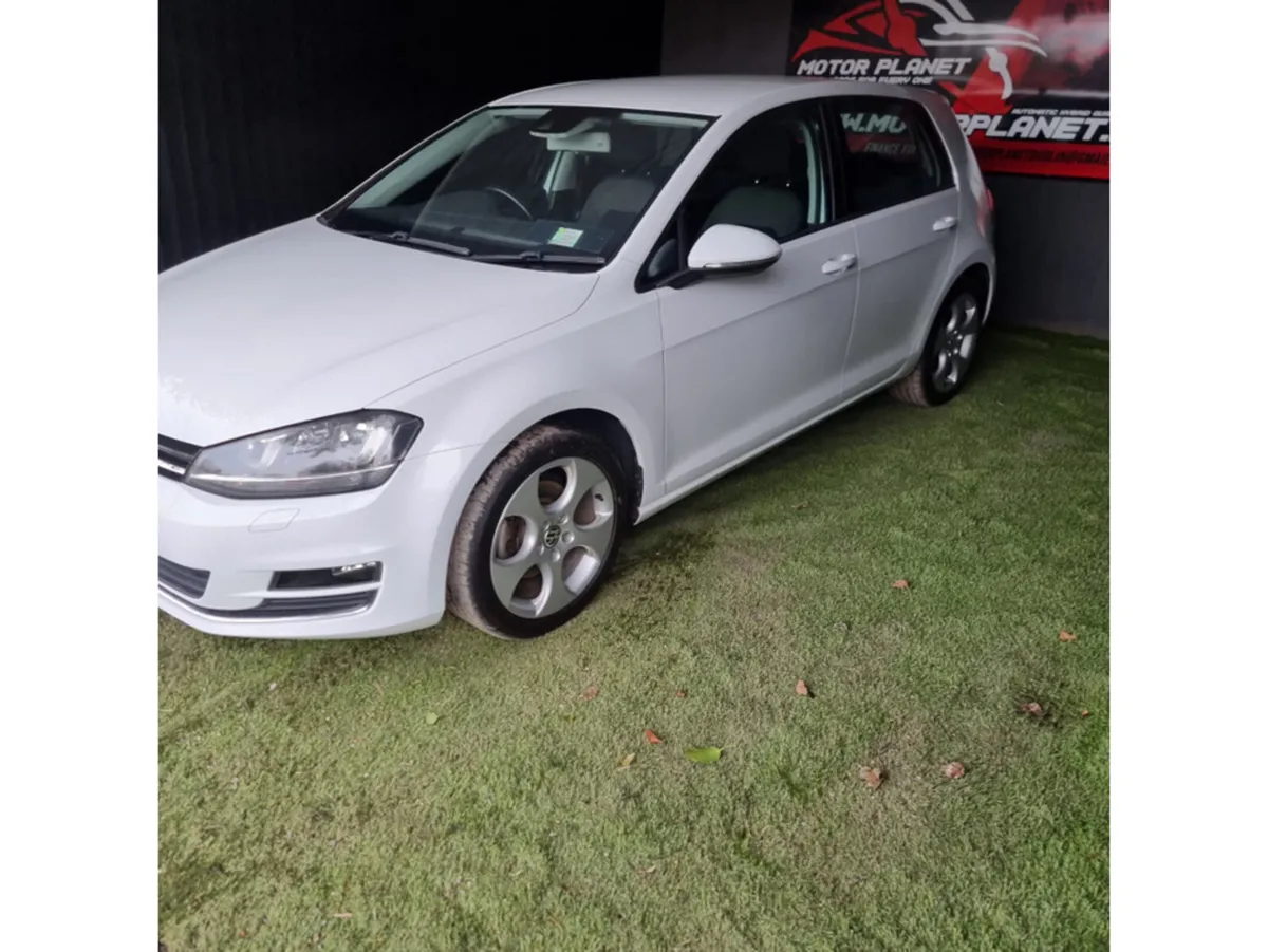 Volkswagen Golf 1.4 TSI 5DR 150HP Highline - Image 3