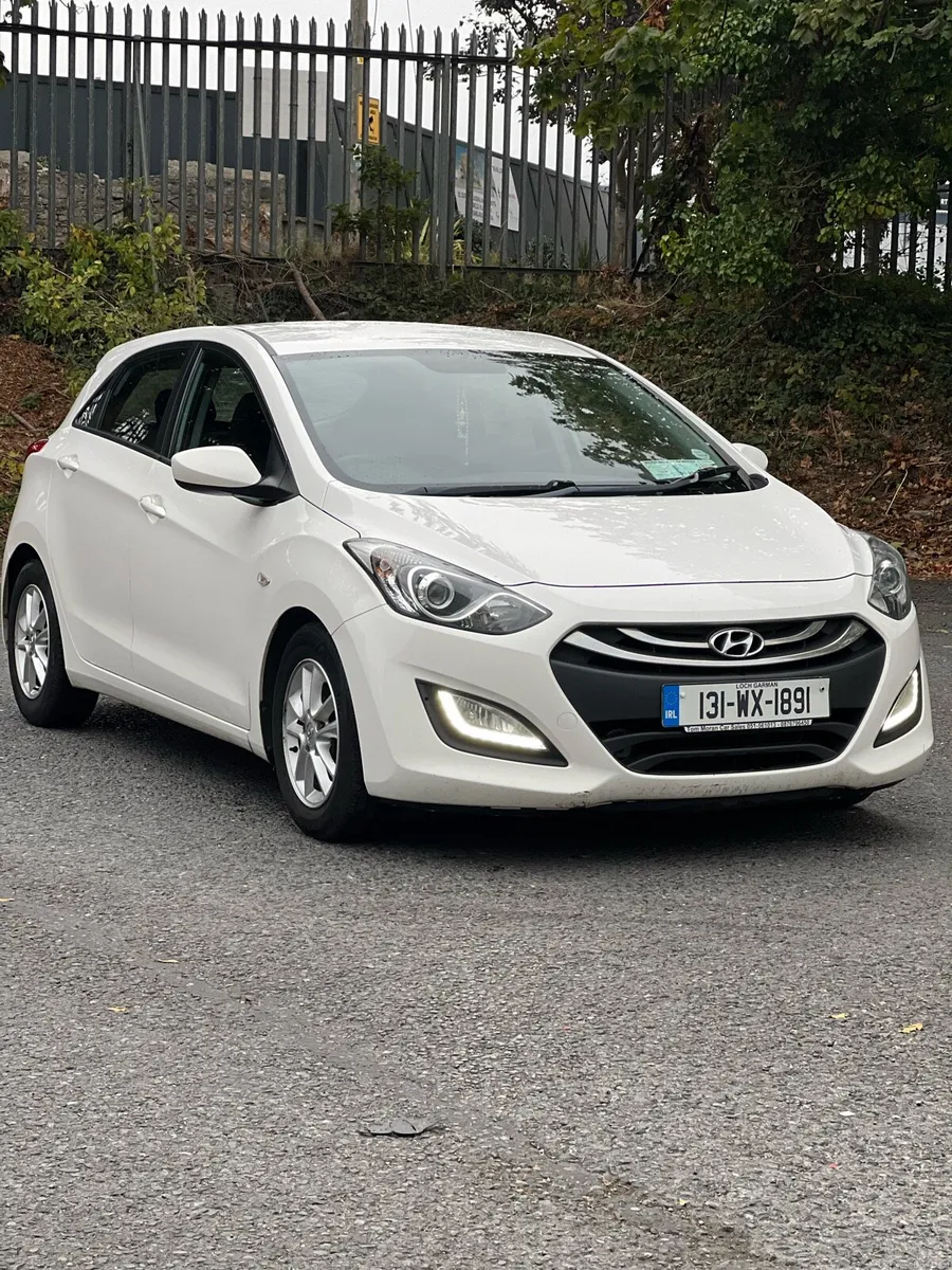 Hyundai i30 - Image 2