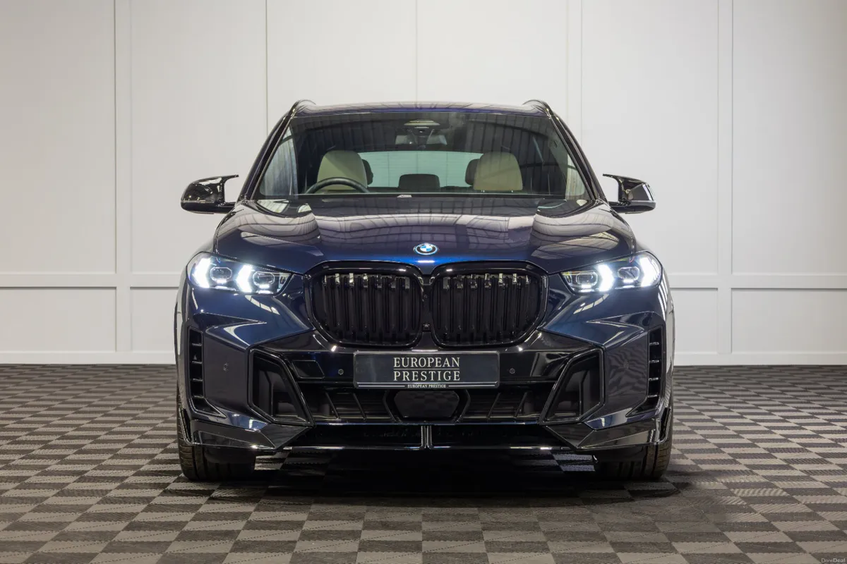 2025 BMW X5 X-Drive 50e M-Sport - Image 2