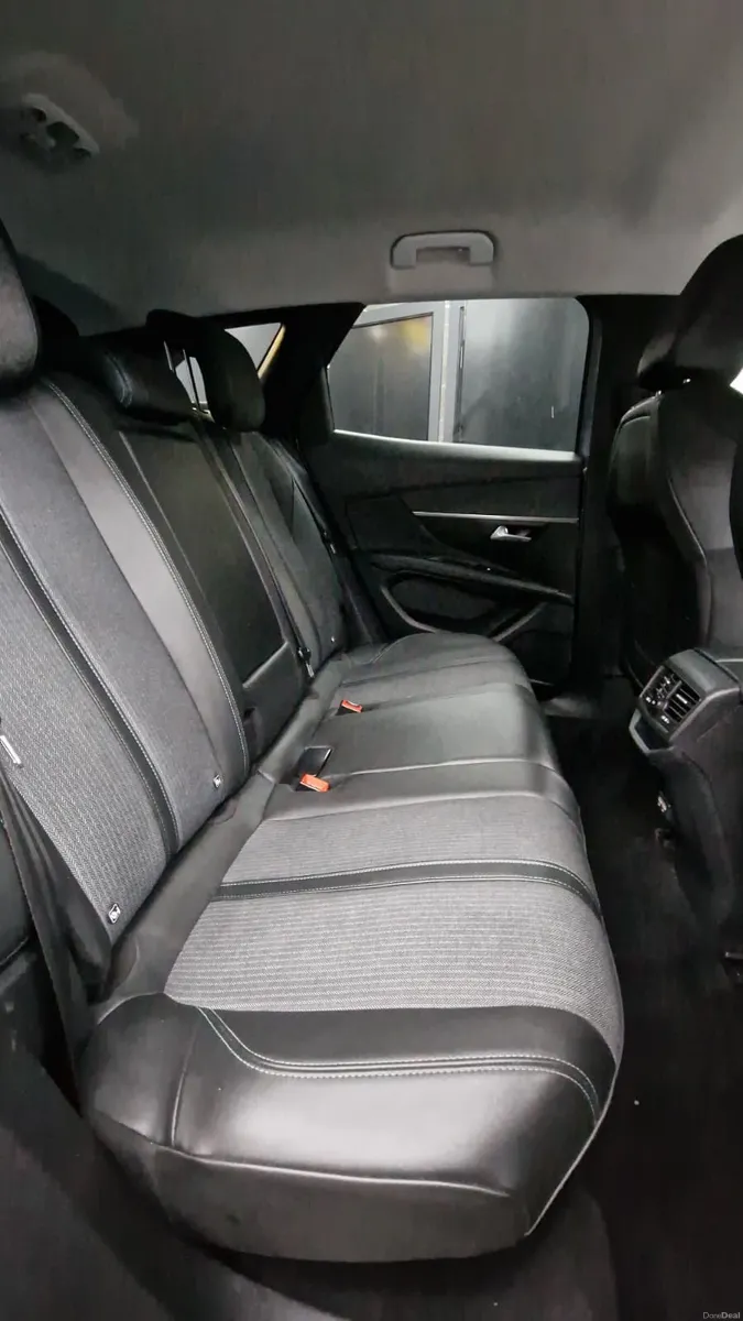 PEUGEOT 3008 ALLURE - Image 4