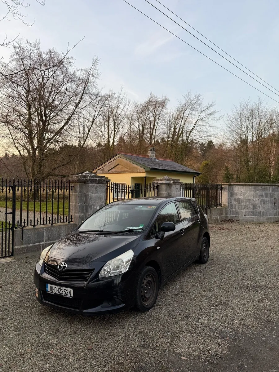 Toyota verso - Image 2