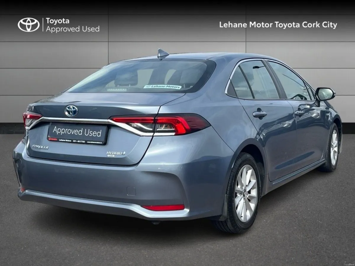 Toyota Corolla HYBRID LUNA SALOON - Image 2