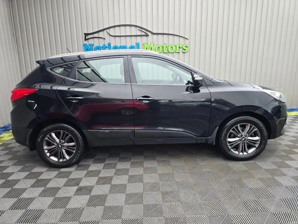 2014 Hyundai ix35 1.7 Diesel Executive - Image 2