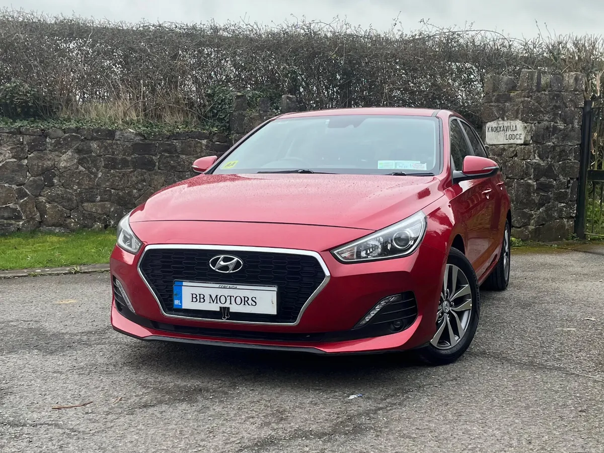 Hyundai i30 1.6 Diesel Deluxe - Image 4