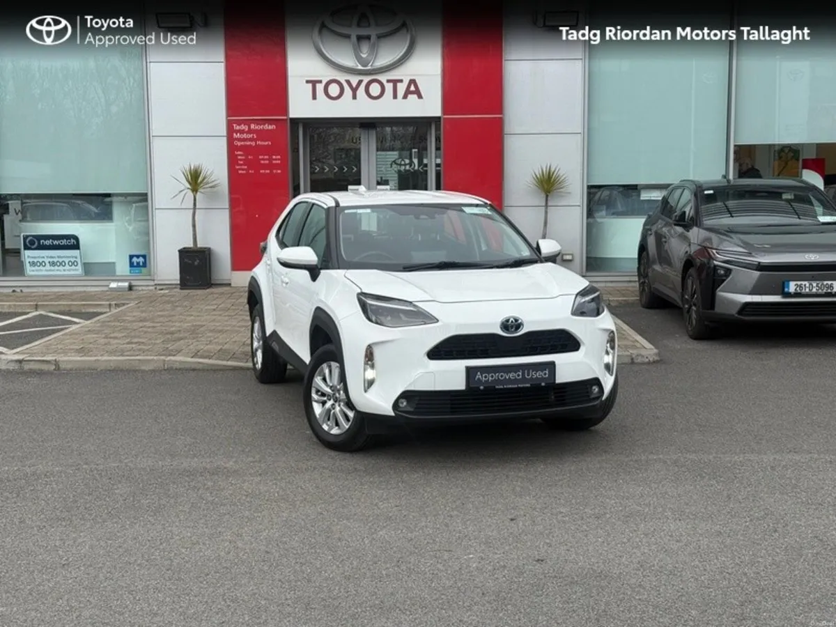 Toyota Yaris Cross LUNA 4DR AUTO - Image 1