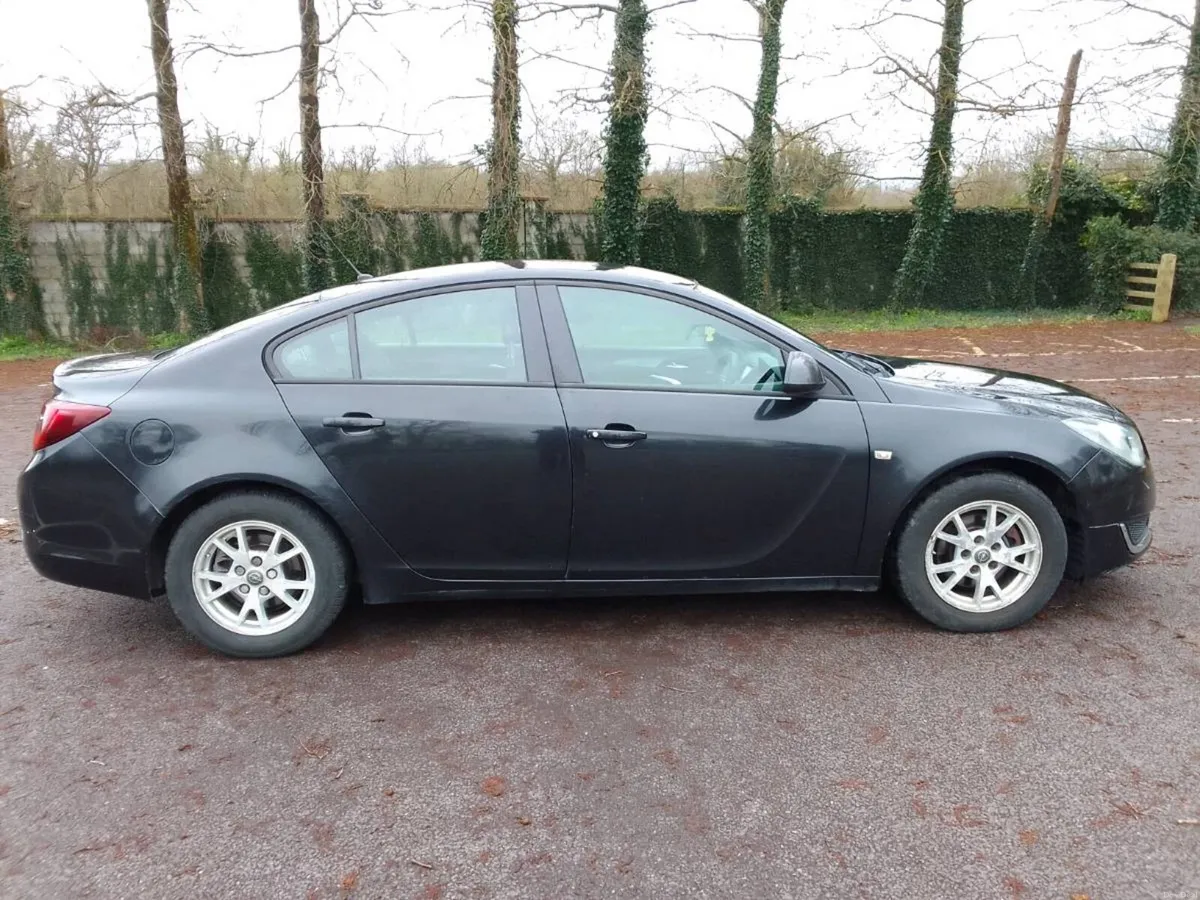 2015 opel insigina - Image 2