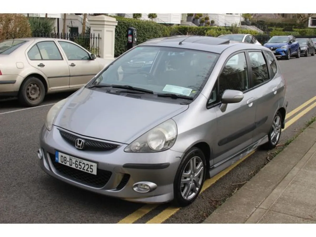 Honda Jazz 1.4 SE Sport - Sun-roof Tax and NCT 12/ - Image 3