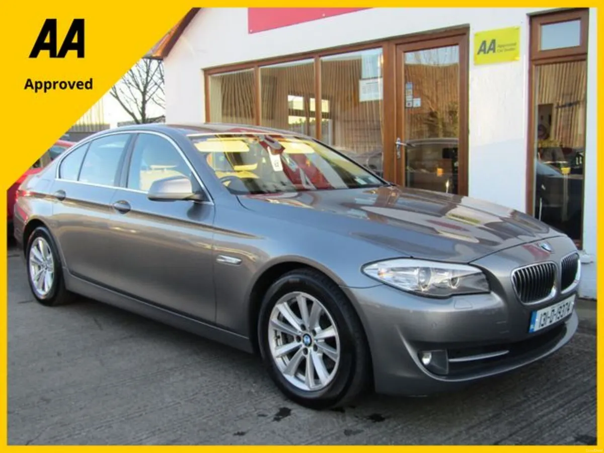 BMW 5-Series 520D SE FW12 4DR Auto - Image 1