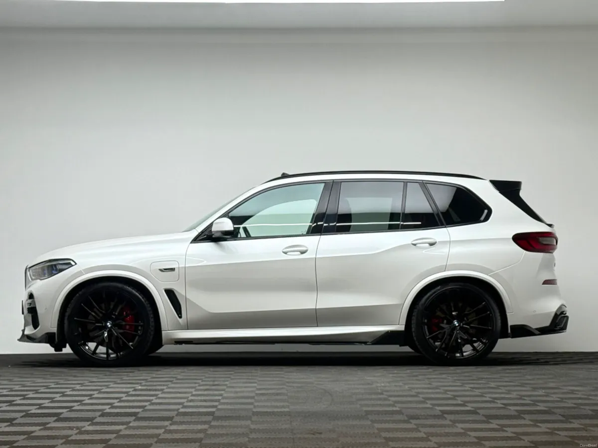 BMW X5 45E M SPORT XDRIVE *PAN ROOF* - Image 4