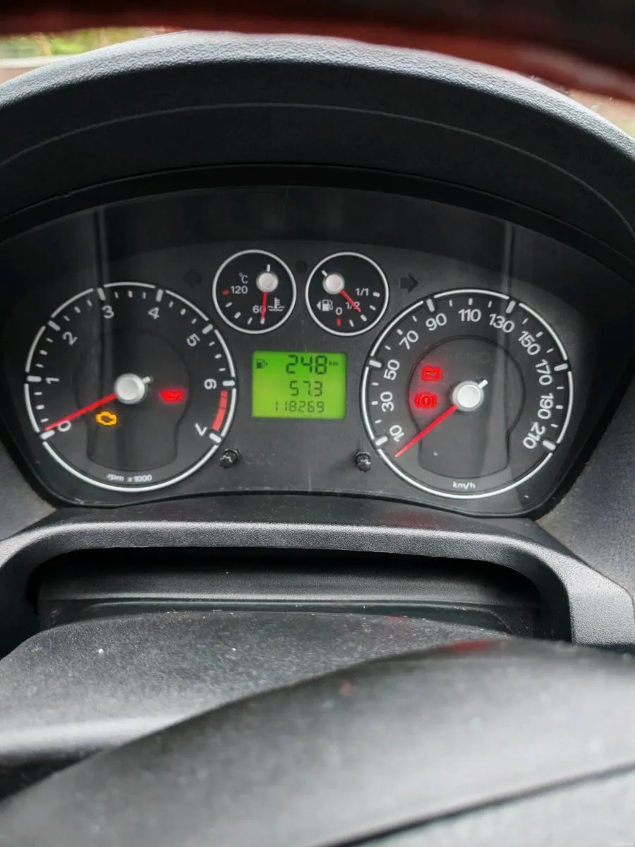 2006 Ford Fiesta NEW NCT 02/27 ONLY 118,269 KM - Image 2