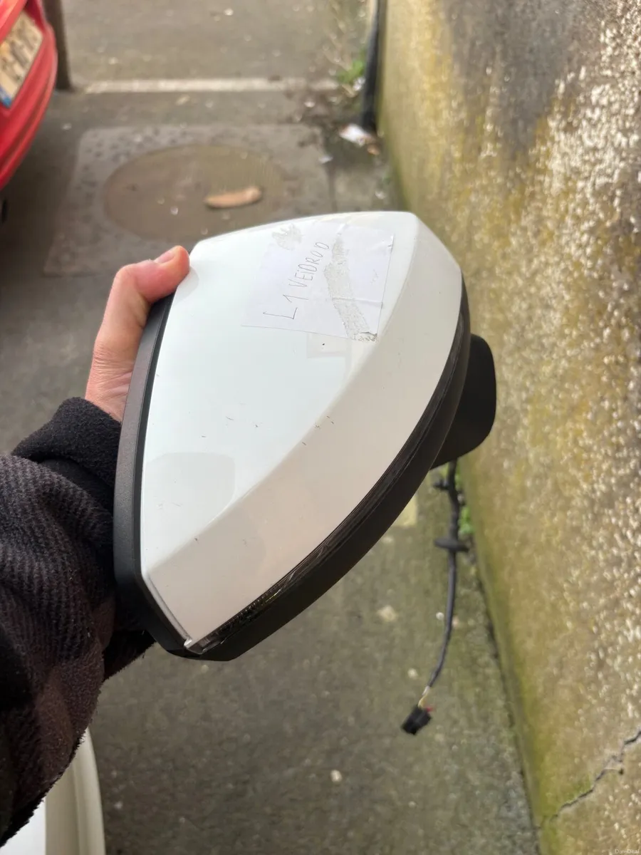 Audi A3 2015 - Image 4